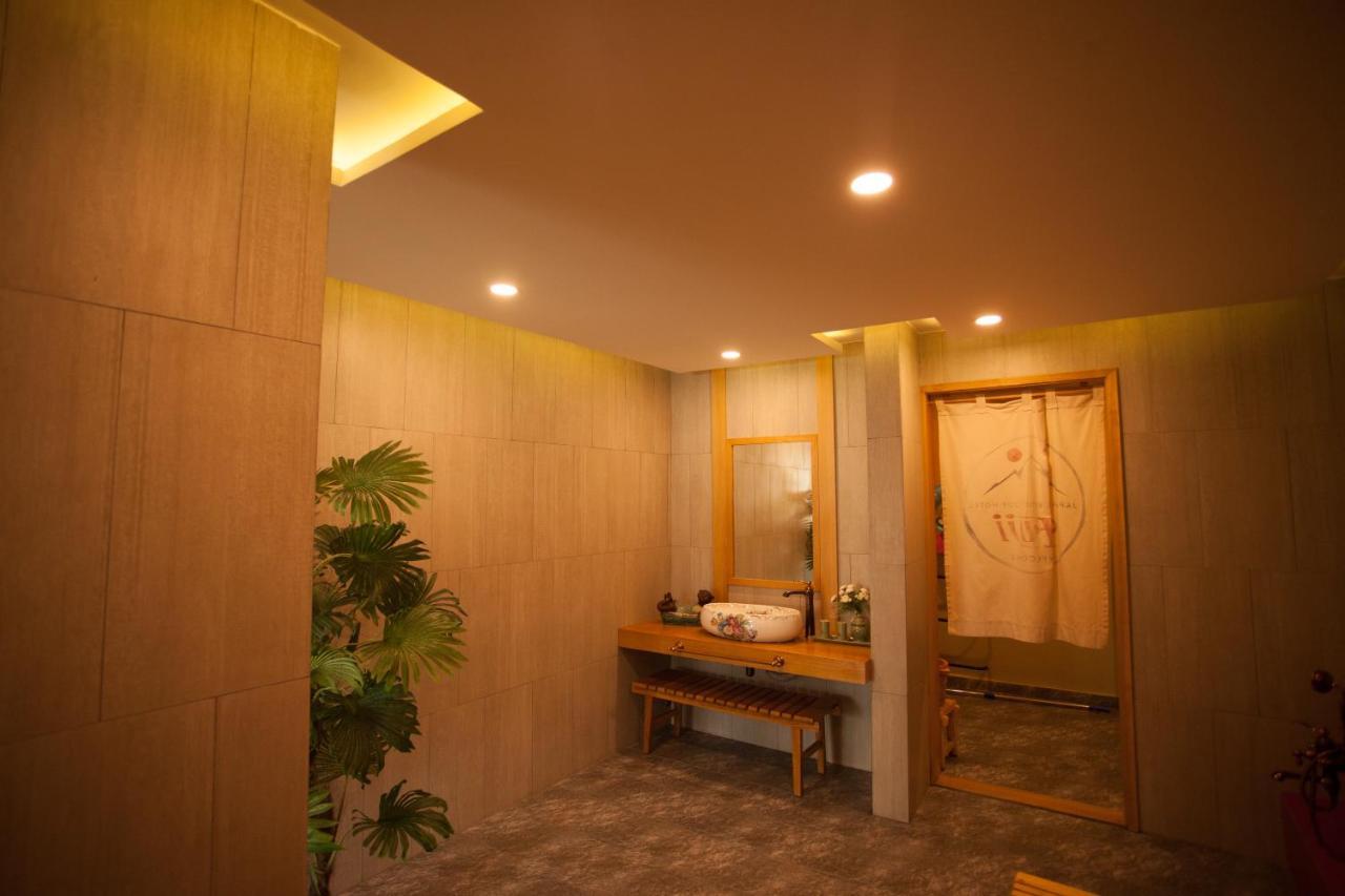 Fuji Boutique Hotel Nha Trang Exterior photo